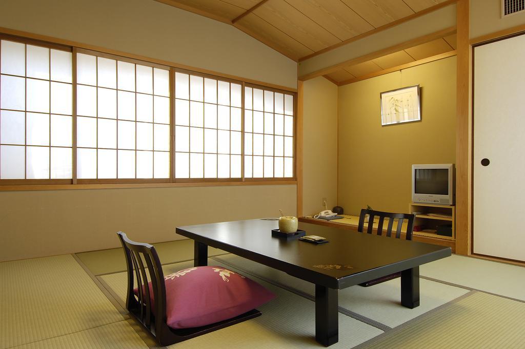 Gion Ryokan Karaku Kiotó Kültér fotó